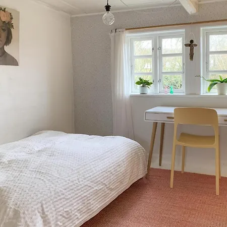 2 Bedroom Stunning In בית נופש
