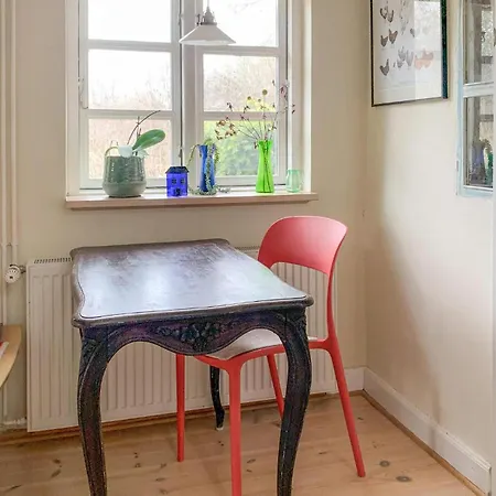 2 Bedroom Stunning In Tranekaer